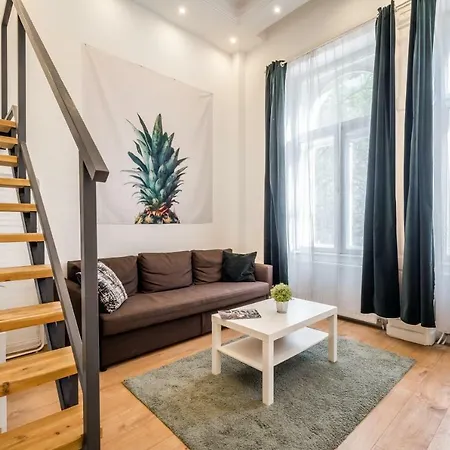 Hello Downtown - Boulevard Apartment *